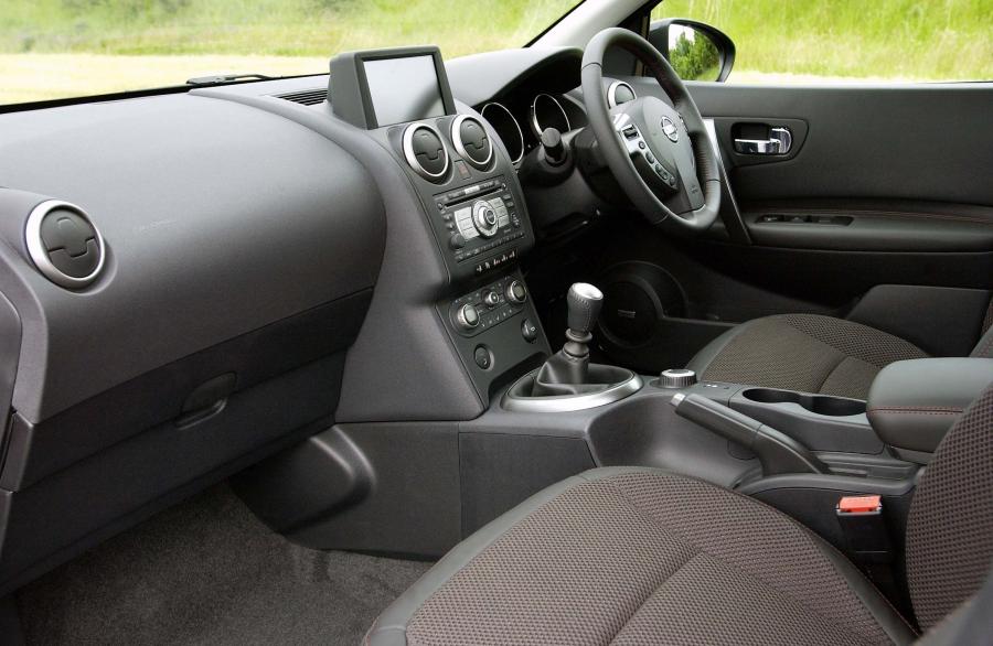  Nissan Qashqai 2007 года  (фото 72 из 100)